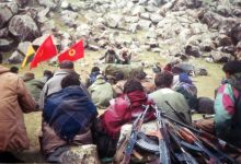 Bu, klasik otoriter lider taktiği: Eski yoldaşı tamamen silikleştirip, “benim yarattığım, benim beslediğim, benden kopya çeken ama nankör bir figür”e indirgemek. Sizi bağımsız bir eleştirmen olarak kabul etmiyor; sadece “hasta” veya “kurtarılması gereken” biri olarak görüyor.